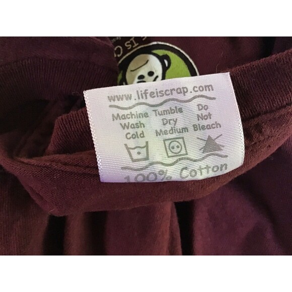 Life Is Crap T Shirt Size XL Out Of Wine Burgundy Graphic Short Sleeves Humor - Picture 8 of 8